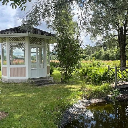 Stöllet Rosa Huset Osebol 아파트 외부 사진